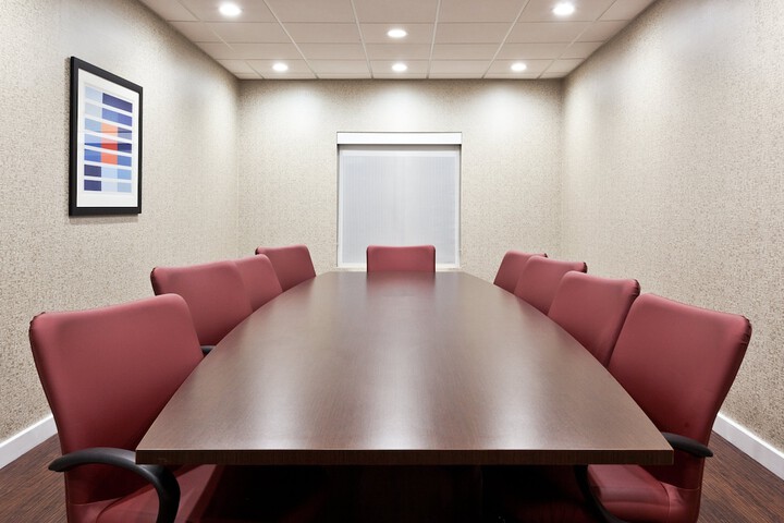 Holiday Inn Express & Suites Rome-East by IHG