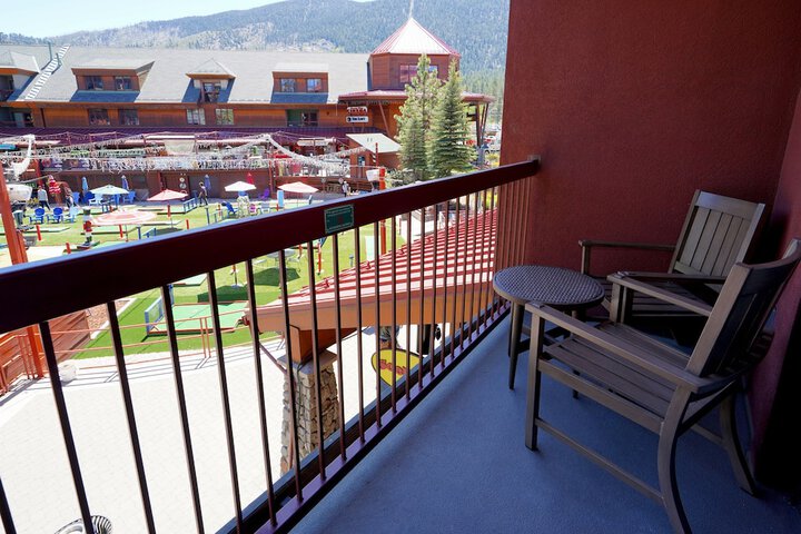 Heavenly Village Condos - Grand Residence
