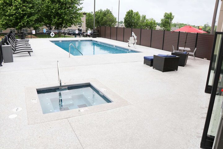 Pool 7 of 63
