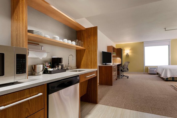 Home2 Suites by Hilton Denver West - Federal Center CO