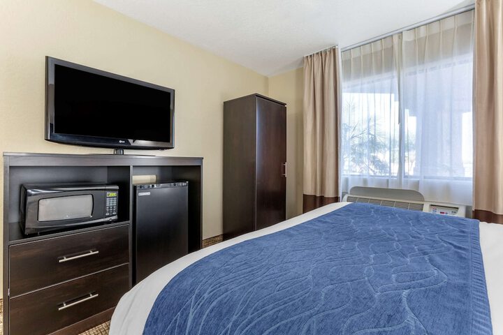 Room 36 of 50