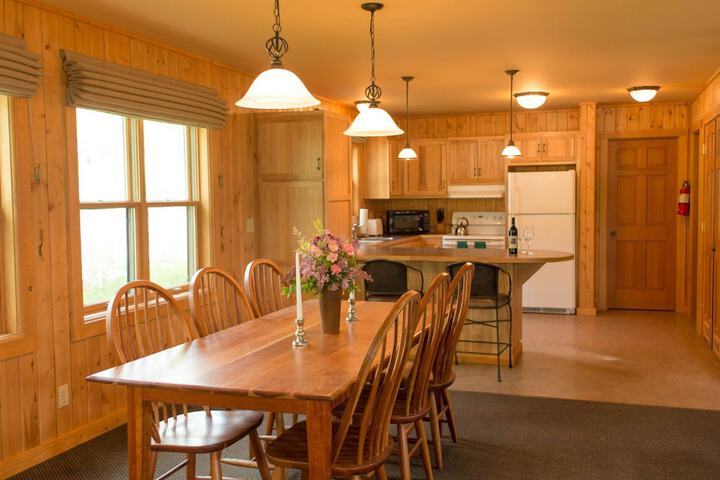 Sun Mountain Lodge