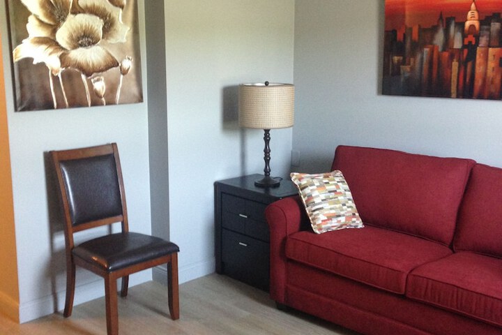 Room 8 of 22