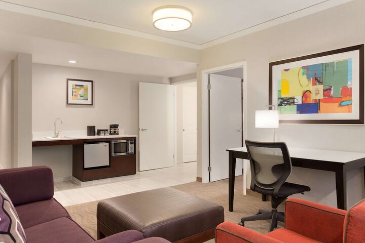 Embassy Suites by Hilton Irvine Orange County Airport