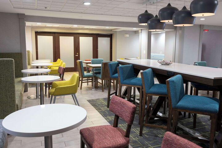 Hampton Inn Kent / Akron Area