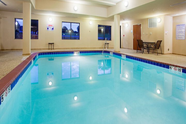 Pool 4 of 29