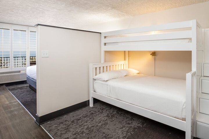 Holiday Inn Resort Panama City Beach by IHG