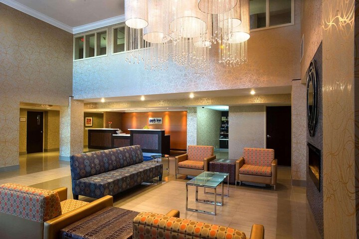 Hotel Interior 9 of 40