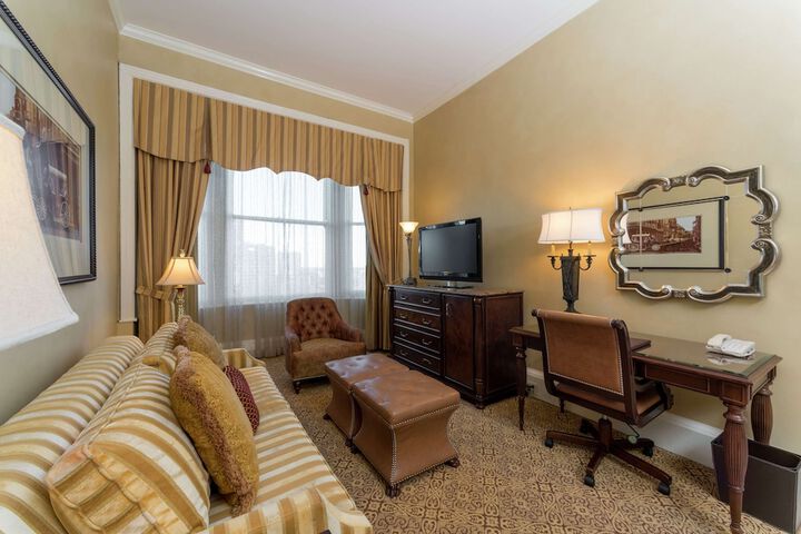 Room 49 of 259