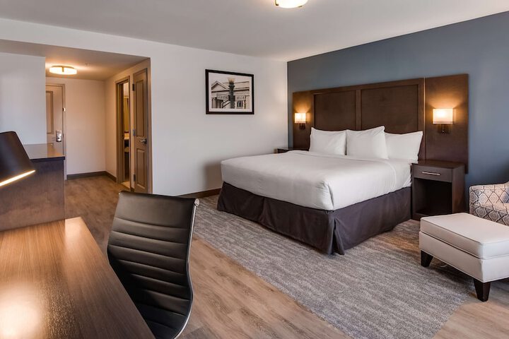 Room 14 of 48