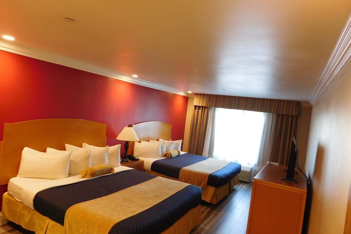 Room 26 of 32