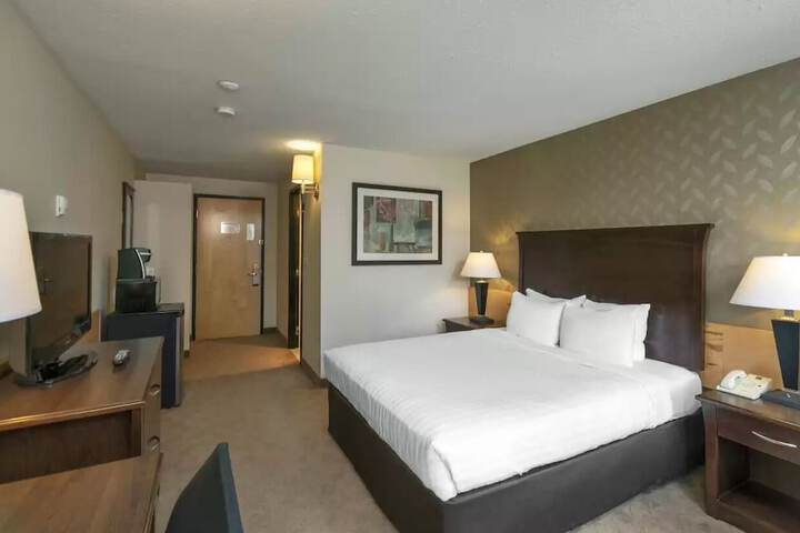 Prestige Riverside Lodge