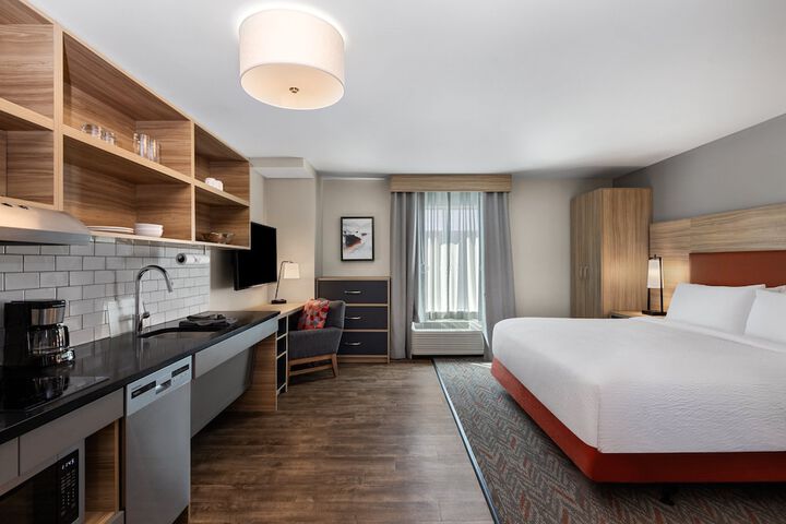 Room 31 of 49