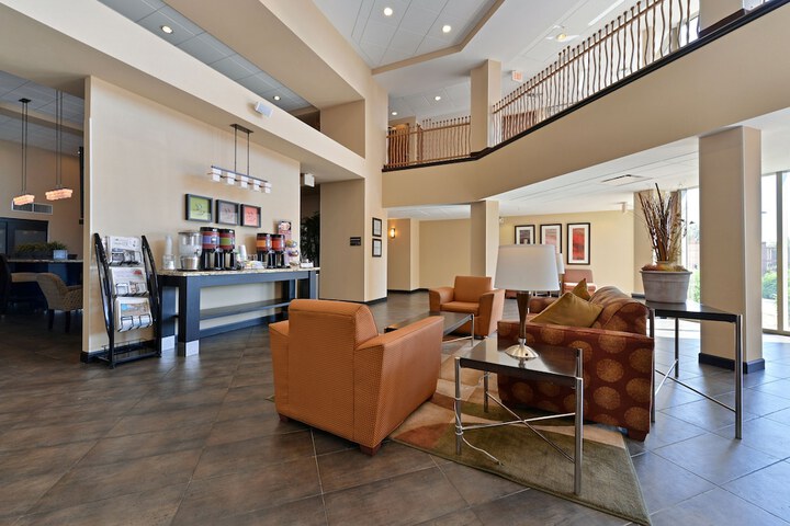 Hotel Interior 16 of 65
