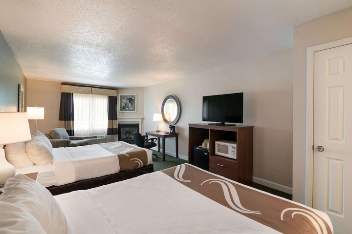 Room 18 of 40