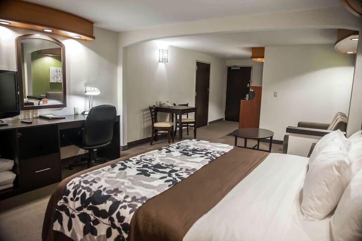 Room 14 of 45