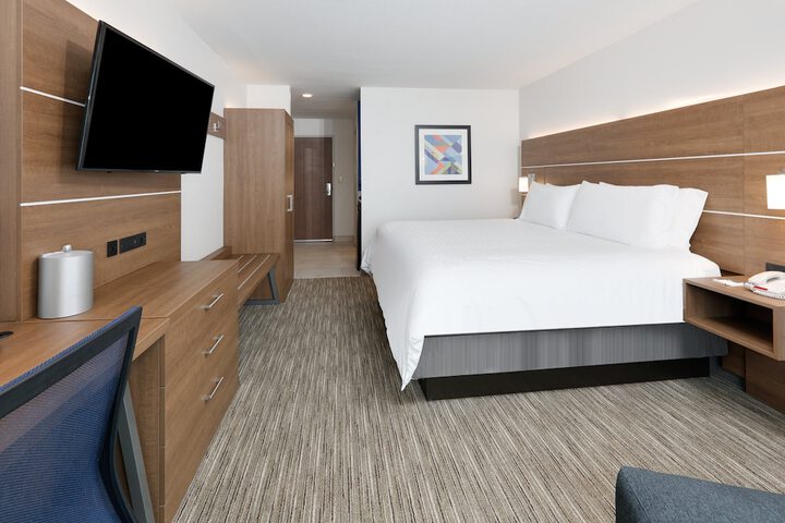 Room 26 of 57