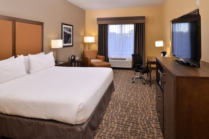 Room 18 of 57