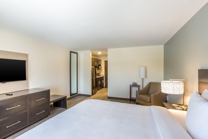 MainStay Suites Logan Ohio-Hocking Hills
