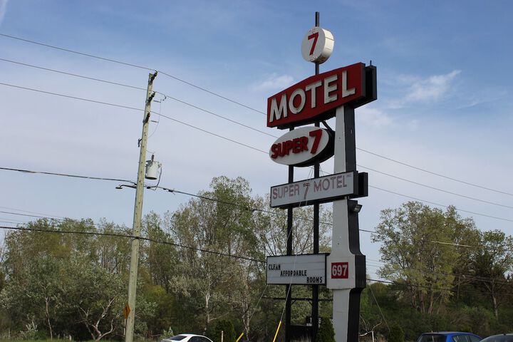 Hotel 3 of 24