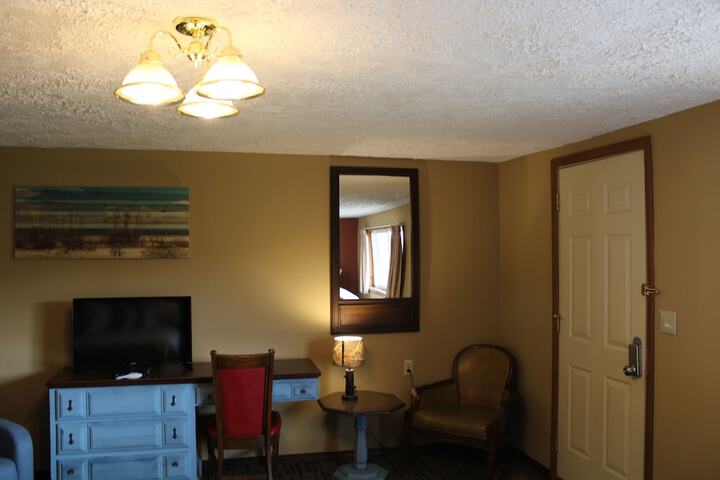 Room 6 of 21