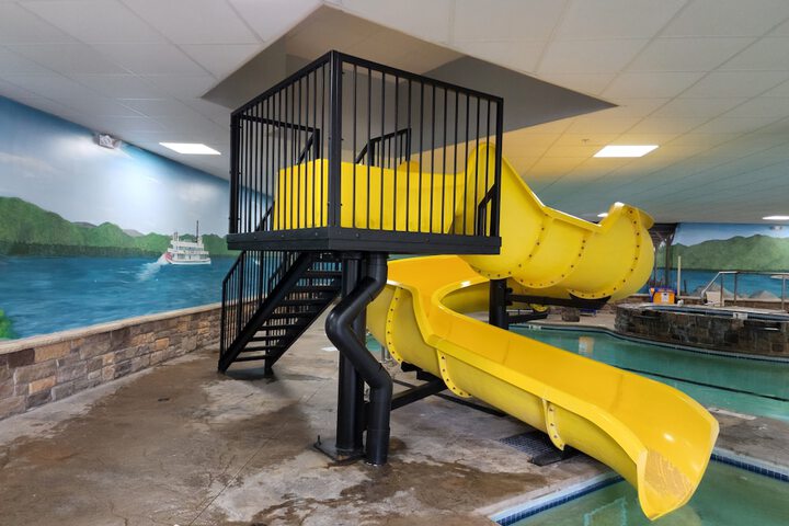 La Quinta Inn & Suites by Wyndham Lake George