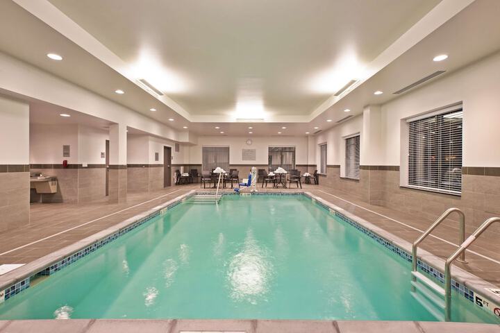 Hampton Inn & Suites North Huntingdon-Irwin