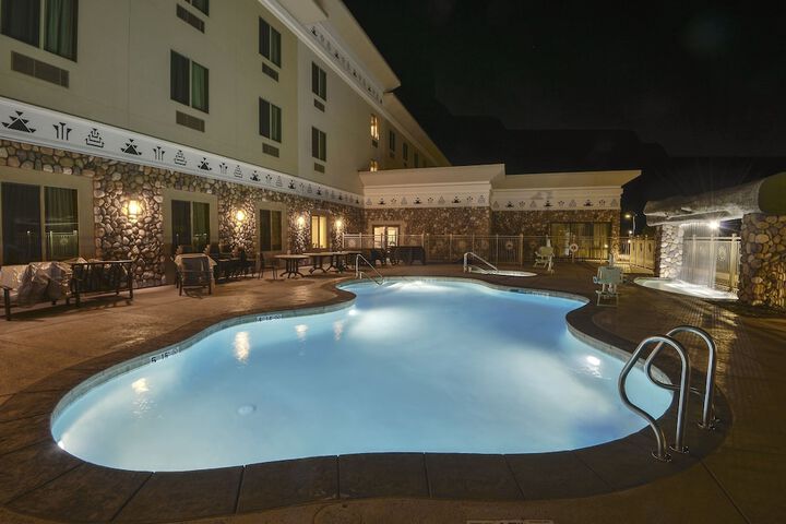 Pool 4 of 48