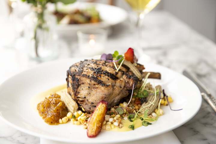 Dining 48 of 61
