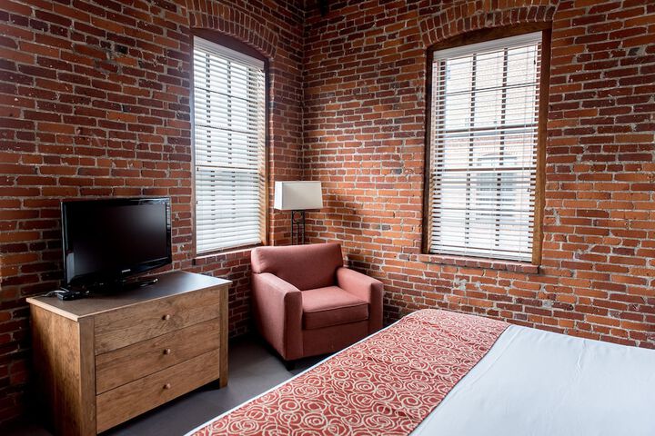 Room 40 of 52