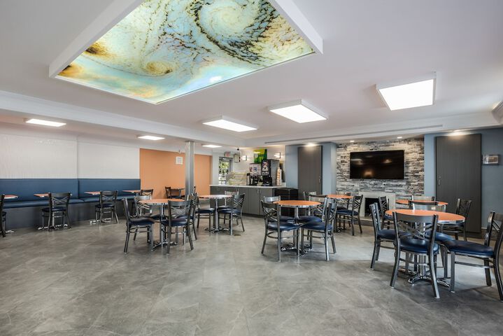 Hotel Interior 17 of 41
