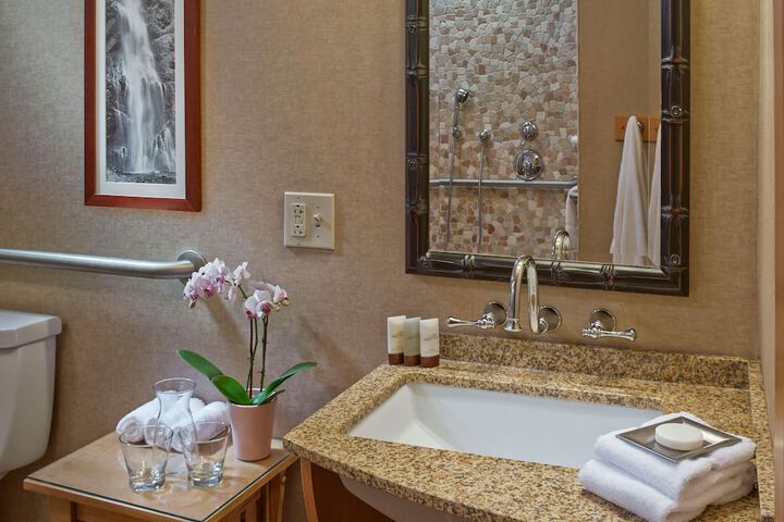 High Peaks Resort