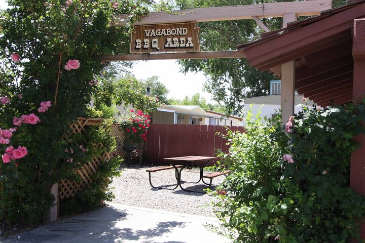 Property Grounds 29 of 32