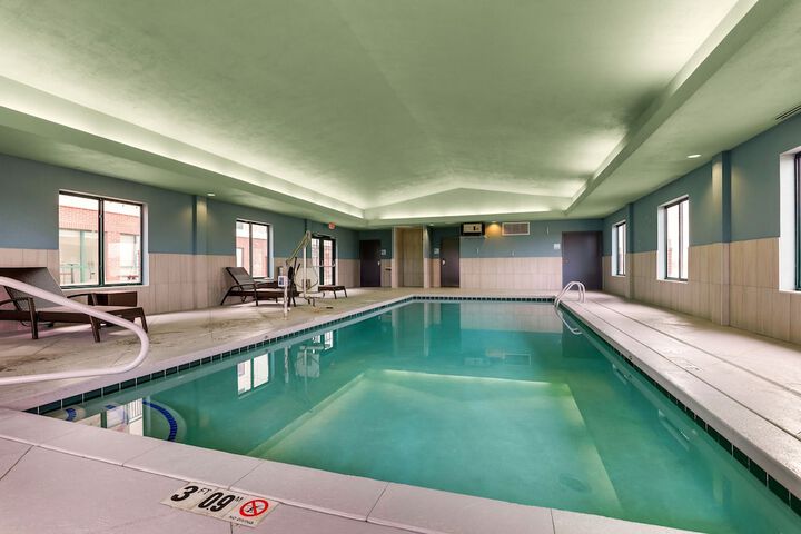 Pool 14 of 71
