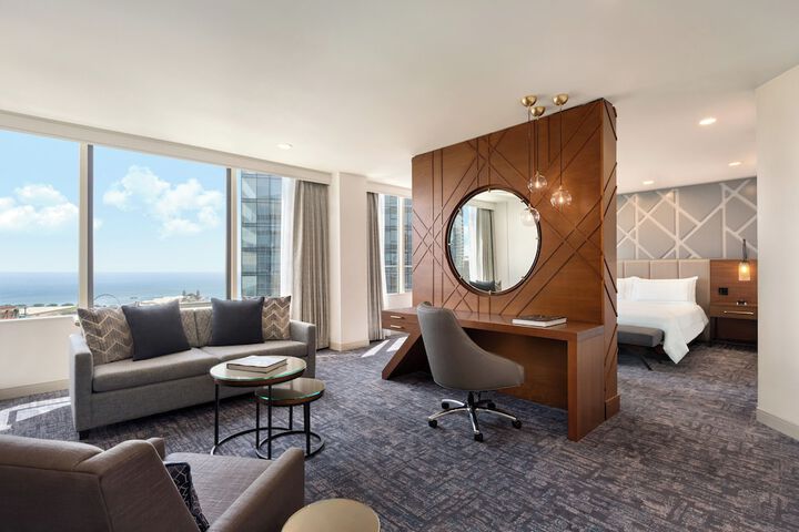 Room 40 of 98