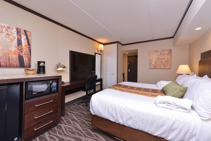 Room 12 of 35
