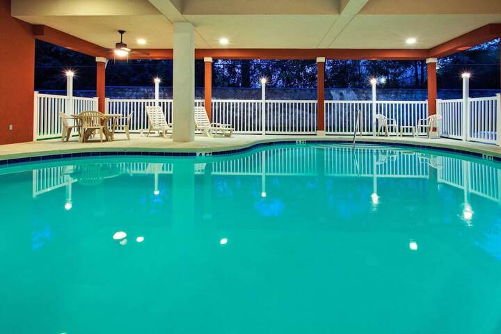 Pool 4 of 41