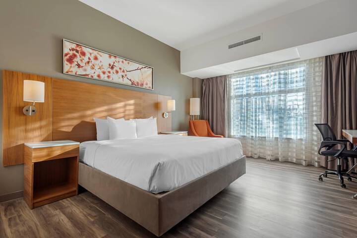 Radisson Hotel & Conference Centre Calgary Airport
