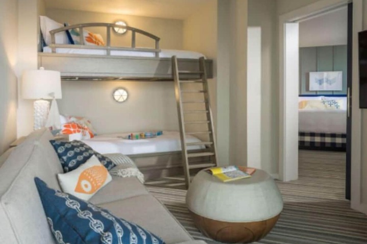 Room 40 of 63