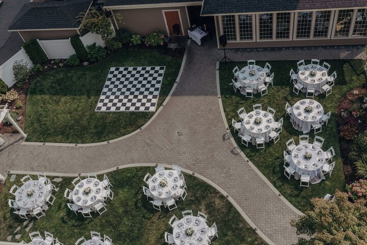 Majestic Inn & Spa