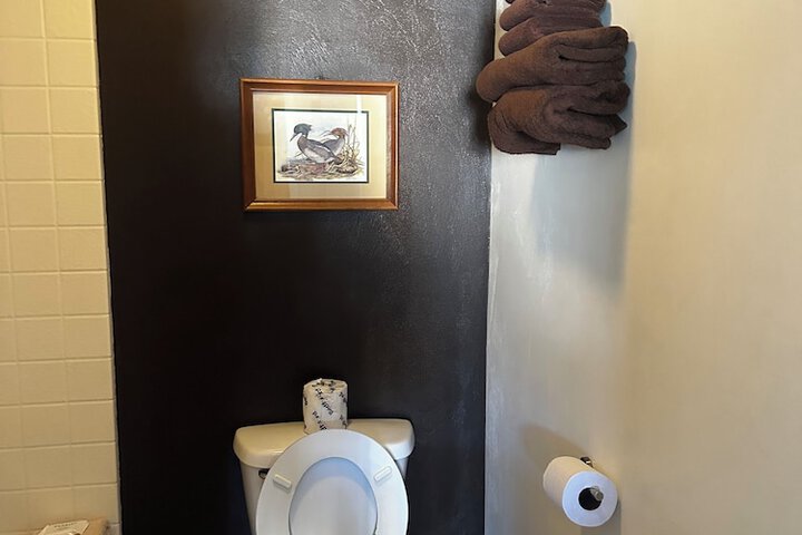 Rustic Inn Motel