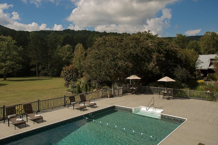 Pool 6 of 44