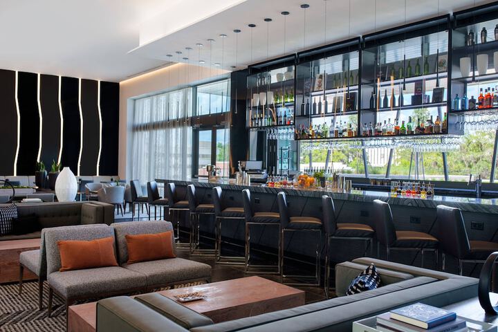 Lounge 59 of 67