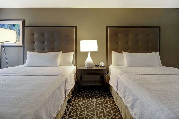 Homewood Suites by Hilton Edgewater
