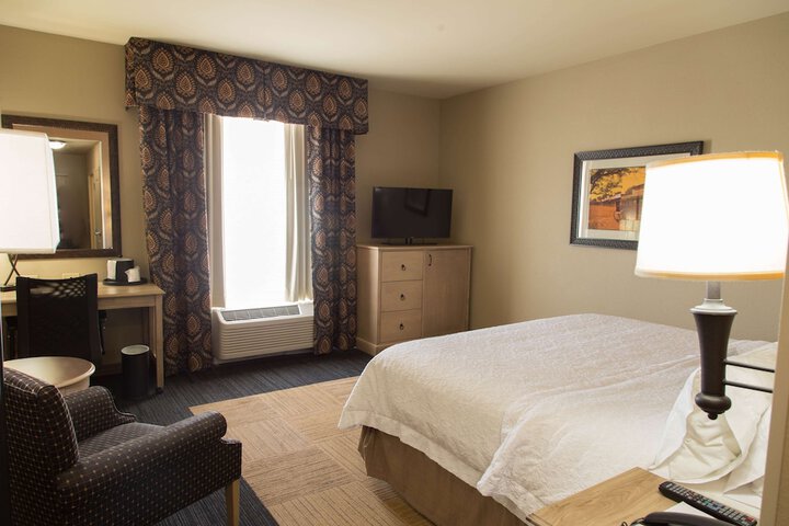 Room 44 of 65