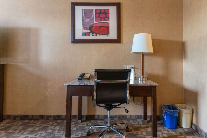 Room 35 of 52