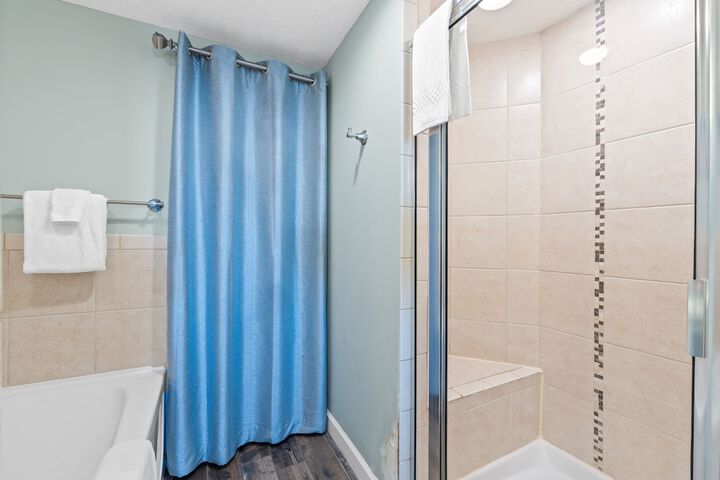 Room 226 of 308