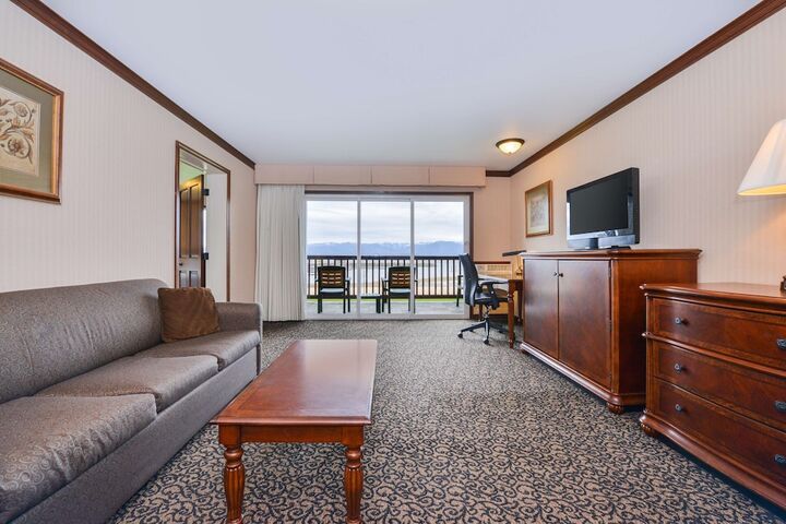 Room 25 of 48