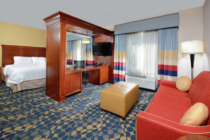 Room 35 of 64