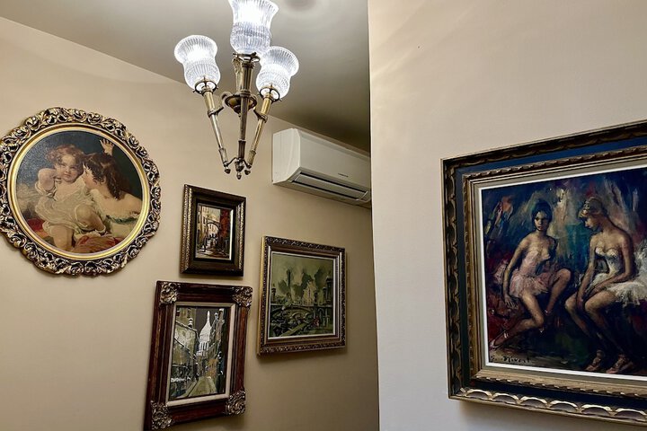 Ballroom/Hall 14 of 17